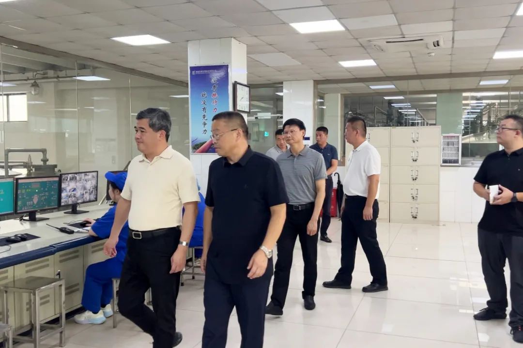 福建省漳州市龙海区委书记黄劲武一行到东晓生物考察调研(图4) 图片